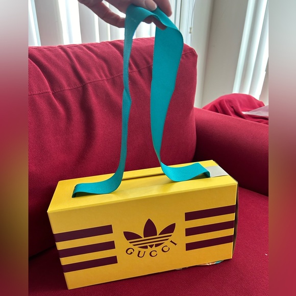 Gucci X Adidas pink rubber slides NWT - Picture 12 of 12